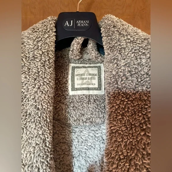 DENVER Hayes Bath Robe - Picture 5 of 5